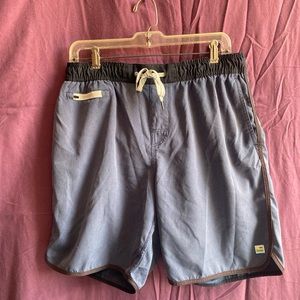 Vuori Banks Recycled Men's Athletic Shorts L